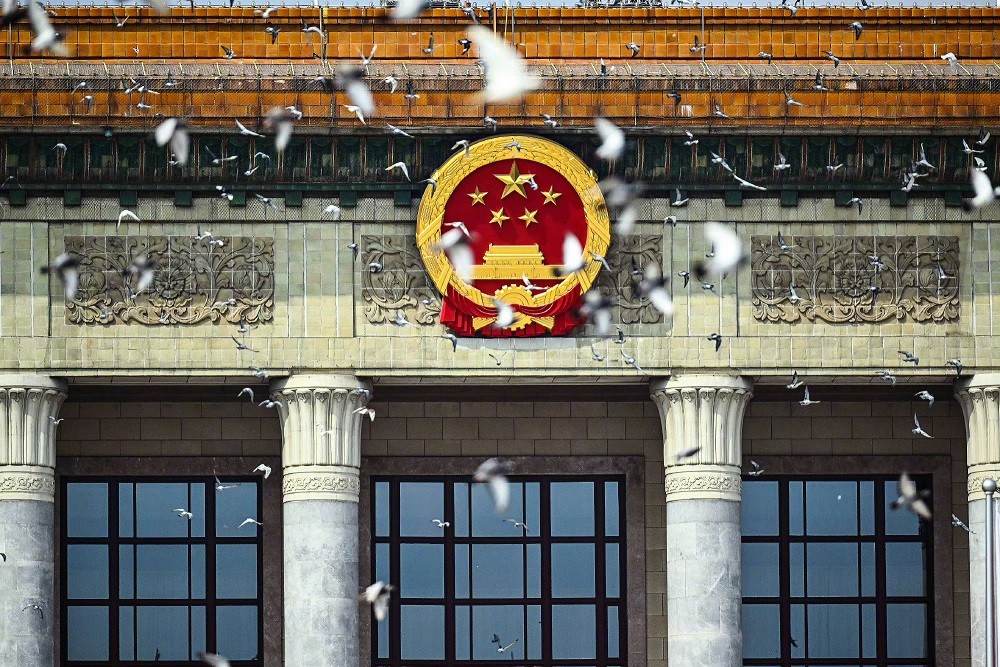 甘肅信合工程設計有限公司組織集體觀看閱兵儀式，威武之師激勵奮發之志